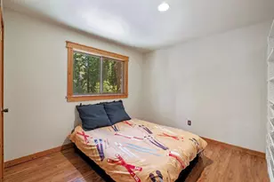 12577 Rainbow Dr, Truckee, CA 96161 - Photo 16