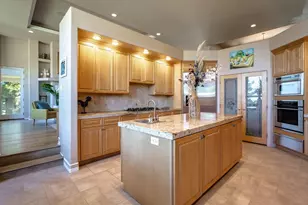 188 Carleton Ct, Reno, NV 89511 - Photo 6