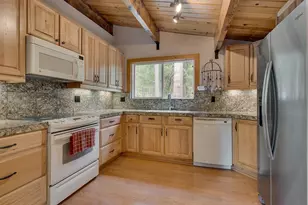 105 Shoreview Dr, Tahoe City, CA 96145 - Photo 10