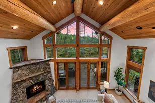 11557 Zermatt Dr, Truckee, CA 96161 - Photo 6