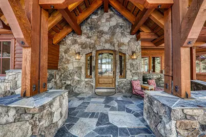 16895 Walden Drive, Truckee, CA 96161 - Photo 4