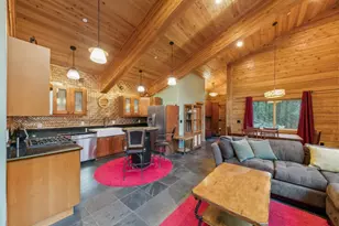 7585 River Rd, Truckee, CA 96161 - Photo 12