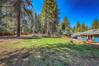 10895 Jeffery Pine Road, Truckee, CA 96161 - Photo 14