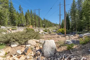 50638 Hemlock Ct, Soda Springs, CA 95728 - Photo 22