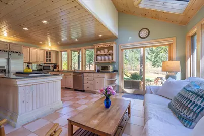 14246 Swiss Lane, Truckee, CA 96161 - Photo 10
