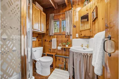 10043 Rusty Lane, Soda Springs, CA 95728 - Photo 24