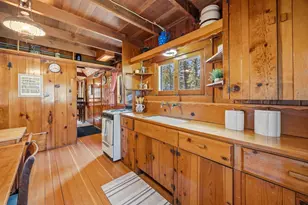 10043 Rusty Ln, Soda Springs, CA 95728 - Photo 14