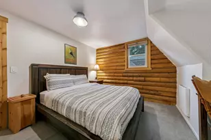 14033 Copenhagen Dr, Truckee, CA 96161 - Photo 16