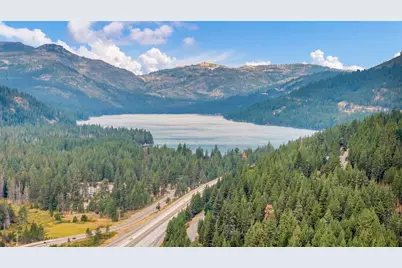 12211 E Sierra Drive, Truckee, CA 96161 - Photo 26