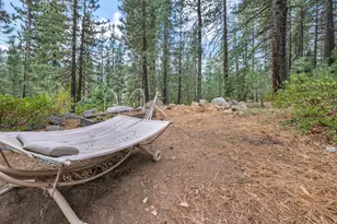 12211 E Sierra Dr, Truckee, CA 96161 - Photo 22