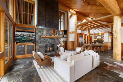11910 Skislope Way, Truckee, CA 96161 - Photo 4