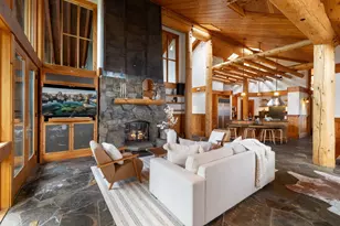 11910 Skislope Way, Truckee, CA 96161 - Photo 4