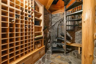11910 Skislope Way, Truckee, CA 96161 - Photo 14