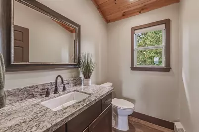 12426 Viking Way, Truckee, CA 96161 - Photo 10