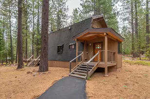 12869 Solvang Way, Truckee, CA 96161 - Photo 2