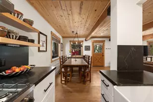 10080 Blue Jay Ln, Truckee, CA 96161 - Photo 4