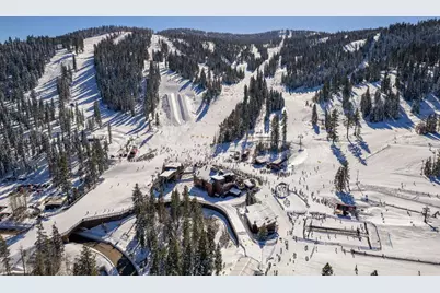 139 Basque, Truckee, CA 96161 - Photo 24