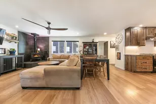 16040 Old Hwy Dr, Truckee, CA 96161 - Photo 12