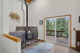 12292 Brookstone Dr, Truckee, CA 96161 - Photo 8