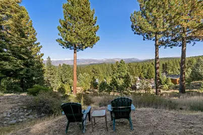 10455 Royal Crest Drive, Truckee, CA 96161 - Photo 4