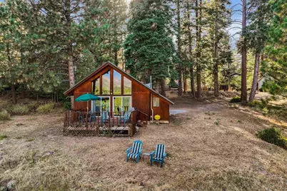 10455 Royal Crest Drive, Truckee, CA 96161 - Photo 24