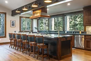 11115 Mougle Ln, Truckee, CA 96161 - Photo 10