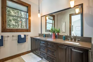 11115 Mougle Ln, Truckee, CA 96161 - Photo 20