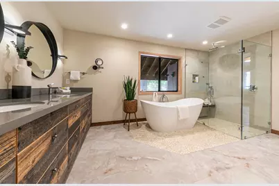 13465 Cristallina Way, Truckee, CA 92203 - Photo 16