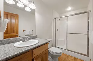 8720 Rainbow Ave, Kings Beach, CA 96143 - Photo 14