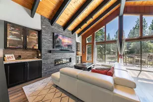 1237 Wagon Wheel, Truckee, CA 96161 - Photo 2
