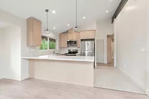 17013 Skislope Way, Truckee, CA 96161 - Photo 14