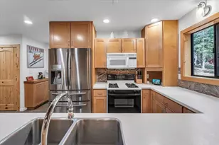 11880 Baden Rd, Truckee, CA 96145 - Photo 10