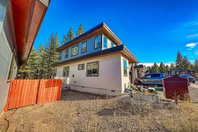 9777 Ellington Drive, Truckee, CA 96161 - Photo 6