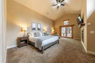 11724 Hope Ct, Truckee, CA 96161 - Photo 28