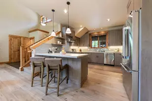 13151 Fairway Dr, Truckee, CA 96161 - Photo 16