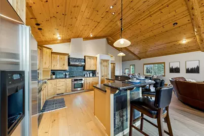 13331 Hillside Drive, Truckee, CA 96161 - Photo 16
