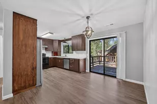 12479 Pine Forest Rd, Truckee, CA 96161 - Photo 8