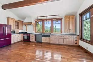 12797 Crest Way, Truckee, CA 96161 - Photo 16