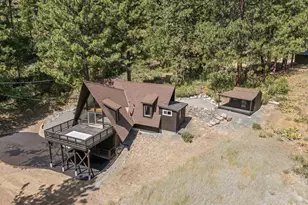 10890 Juniper Way, Truckee, CA 96161 - Photo 2