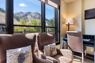 1750 Village East Road #206 (5-206), Olympic Valley, CA 96146 - Photo 4