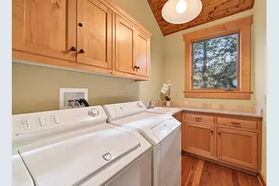 12449 Stockholm Way, Truckee, CA 96161 - Photo 34
