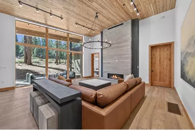 13921 Copenhagen Drive, Truckee, CA 96161 - Photo 6