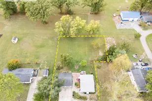 718 Grand Ave, Russells Point, OH 43348 - Photo 2