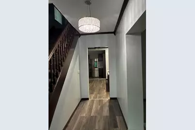 1619 S Center Boulevard, Springfield, OH 45506 - Photo 2