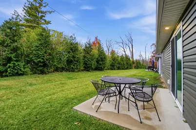 221 Falcon Street #16, Bellefontaine, OH 43311 - Photo 40