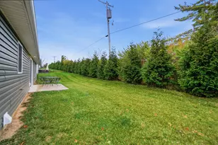 221 Falcon St, Bellefontaine, OH 43311 - Photo 38