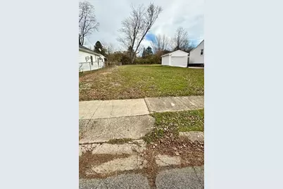 138 Lawnview Avenue, Springfield, OH 45505 - Photo 1