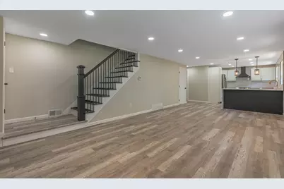 5125 Shiloh Springs Road, Dayton, OH 45426 - Photo 4