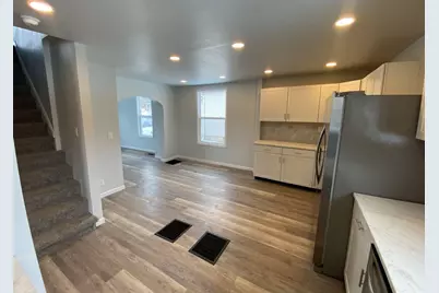 504 E Chillicothe Avenue, Bellefontaine, OH 43311 - Photo 6