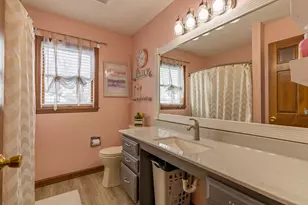 136 Village Green Dr, Sidney, OH 45365 - Photo 12